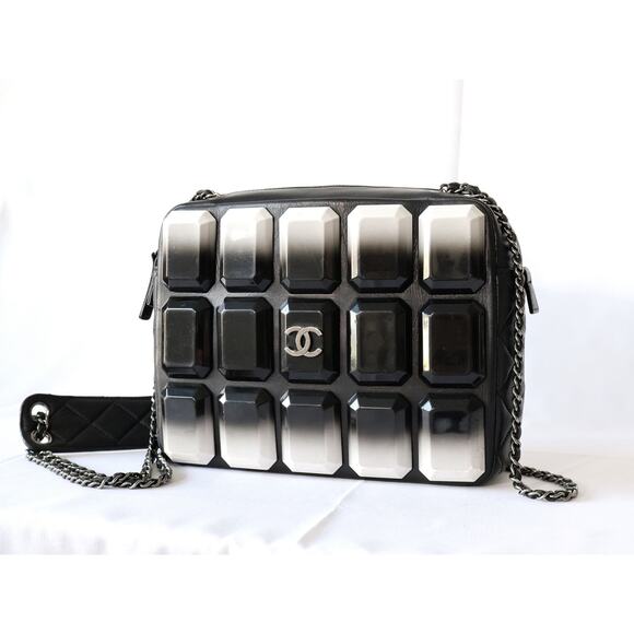 Chanel Art Camera Bag 14S Rare 2014 Ombre Plexiglass Leather Pop CC Authentic - Picture 1 of 15
